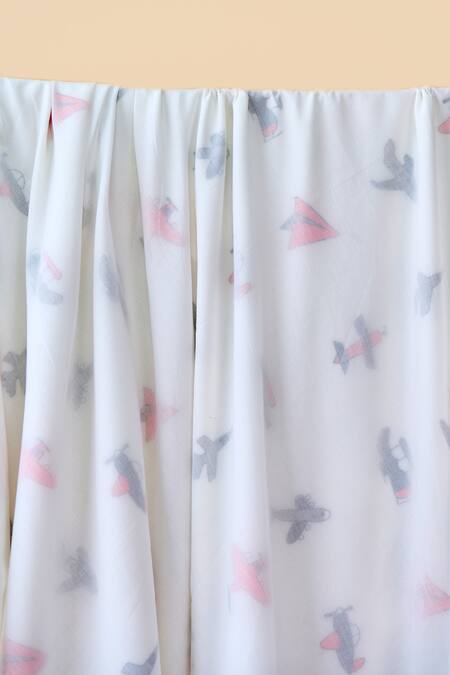 Jaipur Gate White Muslin Printed Jet Plane Baby Dohar Online at Aza Fashions Jaipur Gate_White Muslin Printed Jet Plane Baby Dohar_Online_at_Aza_Fashions
