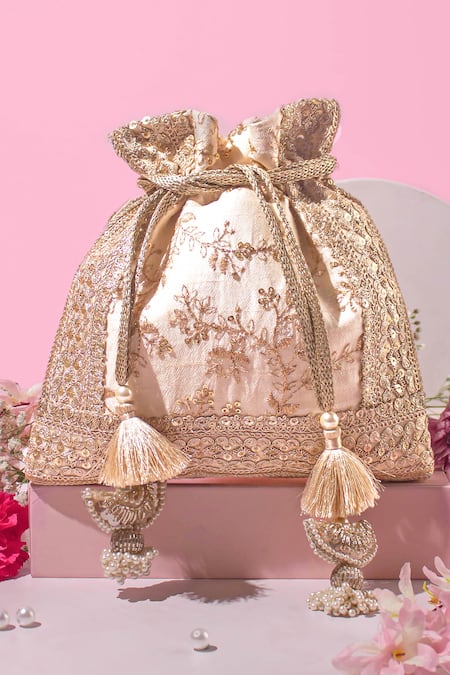 Amyra Inaya Blossom Embroidered Potli 
