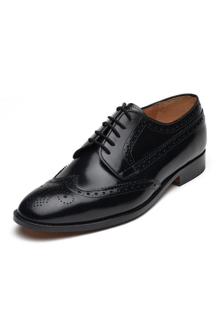 3dm Lifestyle Black Wingtip Derby Brogue Shoes Online at Aza Fashions 3dm Lifestyle_Black Wingtip Derby Brogue Shoes _Online_at_Aza_Fashions