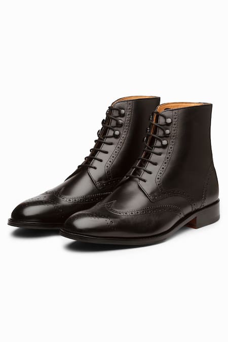 Black wingtip outlet boots