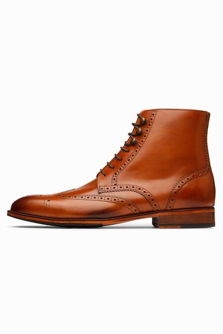 Buy_3dm Lifestyle_Brown Wingtip Brogue Boots  _Online_at_Aza_Fashions