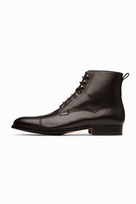Buy_3dm Lifestyle_Black Leather Balmoral Boots _Online_at_Aza_Fashions
