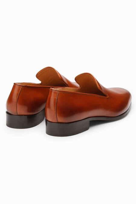 3dm Lifestyle_Brown Venetian Leather Loafers_at_Aza_Fashions