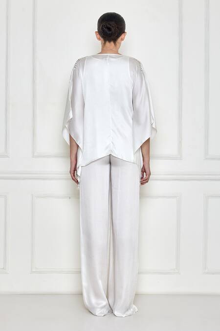 Shop Dilnaz White Cotton Satin Pearls, Feathers V-neck Kaftan With Jumpsuit at Aza Fashions Shop_Dilnaz_White Cotton Satin Pearls, Feathers V-neck Kaftan With Jumpsuit_at_Aza_Fashions