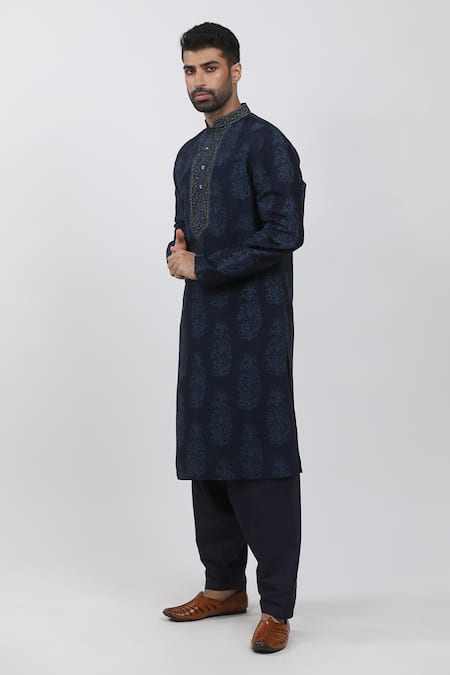 Shop_Krishna Mehta_Blue Tussar Embroidery, Sequins Floral Butta Hand Block Print Kurta Set _Online_at_Aza_Fashions