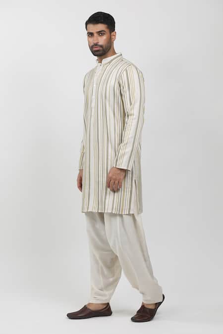 Krishna Mehta Off White Cotton, Viscose Embroidery Stripe Pattern Kurta Set at Aza Fashions Krishna Mehta_Off White Cotton, Viscose Embroidery Stripe Pattern Kurta Set _at_Aza_Fashions