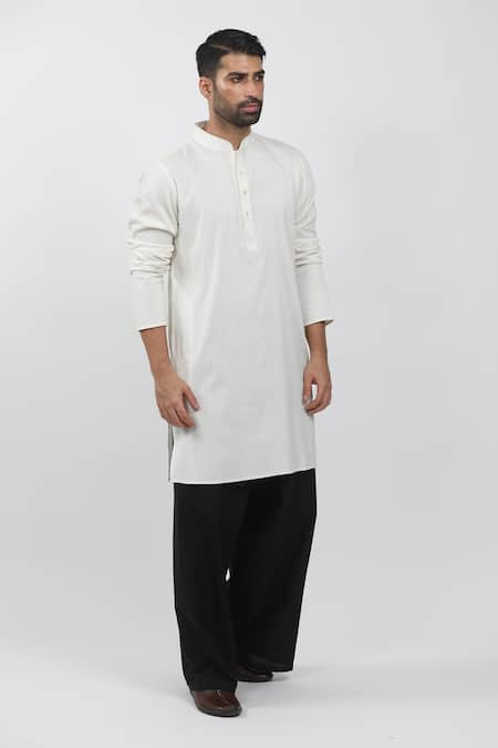 Shop_Krishna Mehta_Off White Cotton, Viscose Textured Kurta Set _Online_at_Aza_Fashions