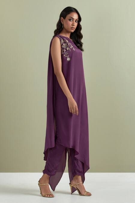 Buy_Priya Chaudhary_Purple Crepe Cut One Shoulder Floral Placement Embroidered Kurta And Panr Set _Online_at_Aza_Fashions