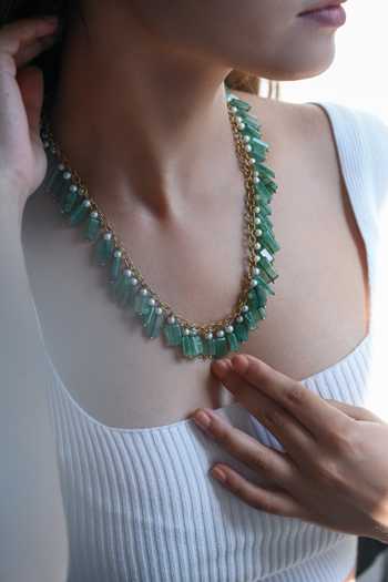 Do Taara Green Agate Stone Necklace Online at Aza Fashions Do Taara_Green Agate Stone Necklace _Online_at_Aza_Fashions