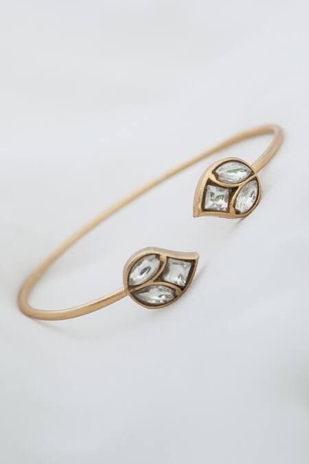 Shop_Do Taara_Gold Plated Embellished Petal Shaped Kundan Bracelet_at_Aza_Fashions