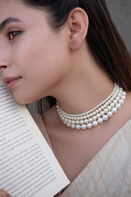 Buy Gold plated Imitation Jewelry Set Bestseller Short Choker Necklace set with pearl string Online - Griiham