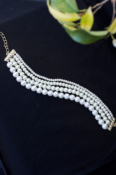 Do Taara Multi Layered Pearl Choker Necklace 