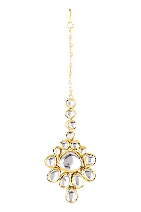 Aakarsha By Ajay Floral Motif Maangtikka 