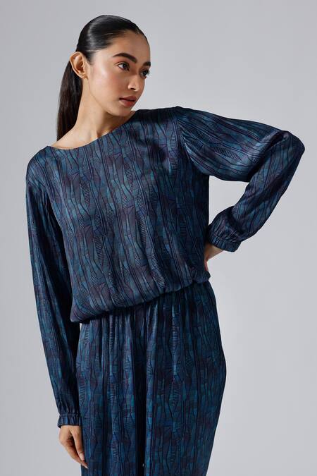 Buy_Klad_Blue Satin Printed Abstract Lines Round Top And Jogger Pant Set