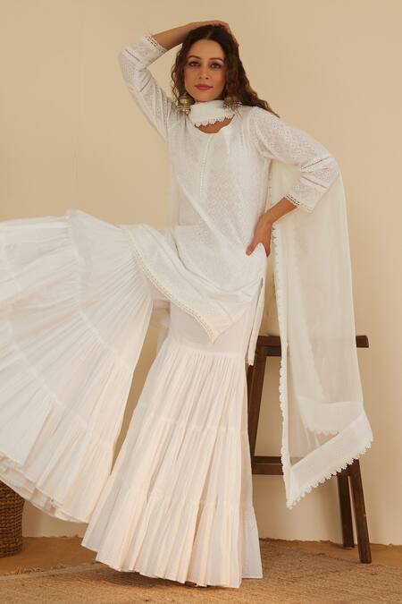 Shop_Shrutkirti_White Pure Cotton Embroidery Floral Round Pattern Kurta Gharara Set _Online_at_Aza_Fashions