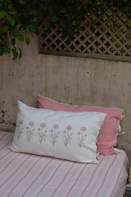 Shop_Taru Jaipur_Pink 100% Linen Printed Rynsun Bedsheet Set_Online_at_Aza_Fashions