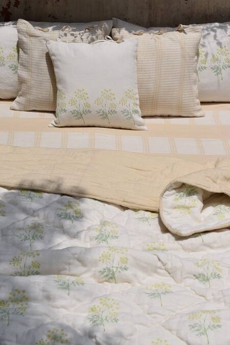 Shop Taru Jaipur Beige 100% Linen Printed Variyali Bedsheet Set at Aza Fashions Shop_Taru Jaipur_Beige 100% Linen Printed Variyali Bedsheet Set_at_Aza_Fashions