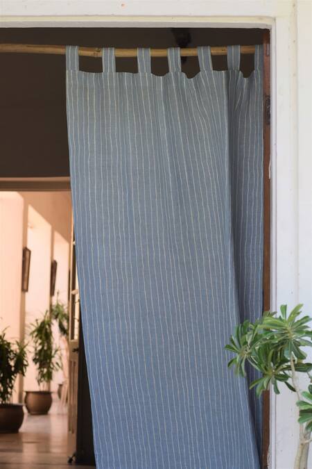 Shop Taru Jaipur White 100% Linen Asmaani Rekh Curtain at Aza Fashions Shop_Taru Jaipur_White 100% Linen Asmaani Rekh Curtain_at_Aza_Fashions