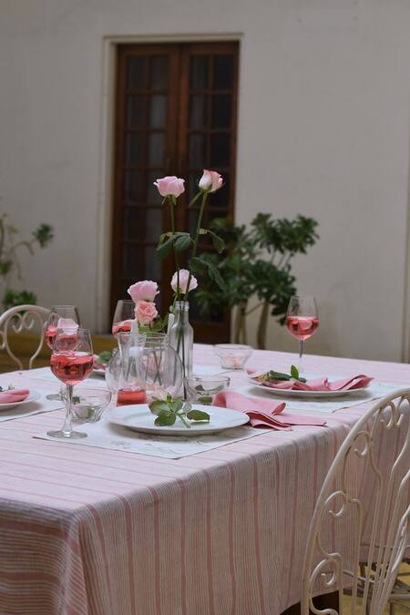 Buy_Taru Jaipur_Pink 100% Linen Printed Gulabi Rekh Table Cover_Online_at_Aza_Fashions