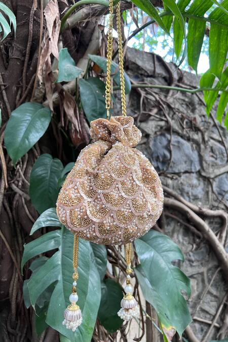 Buy Nayaab By Sonia Gold Embroidery, Sequins Viera Silk Embellished Potli Online at Aza Fashions Buy_Nayaab By Sonia_Gold Embroidery, Sequins Viera Silk Embellished Potli _Online_at_Aza_Fashions