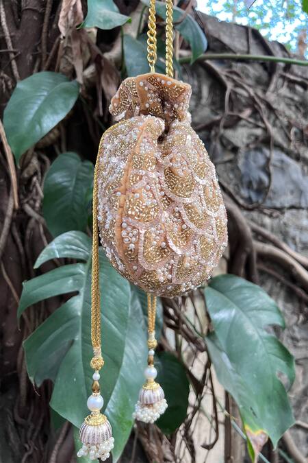 Buy Nayaab By Sonia Gold Embroidery, Sequins Viera Silk Embellished Potli Buy_Nayaab By Sonia_Gold Embroidery, Sequins Viera Silk Embellished Potli