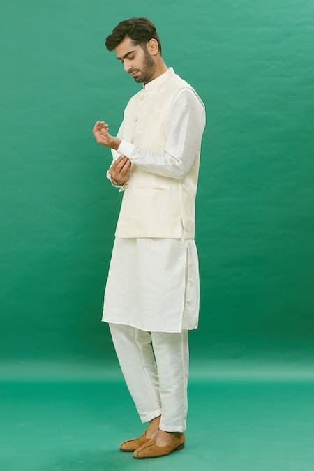 Buy Rng Safawala Yellow Jacquard, Silk Embroidery Floral Nehru Jacket And Kurta Set Online at Aza Fashions Buy_Rng Safawala_Yellow Jacquard, Silk Embroidery Floral Nehru Jacket And Kurta Set _Online_at_Aza_Fashions