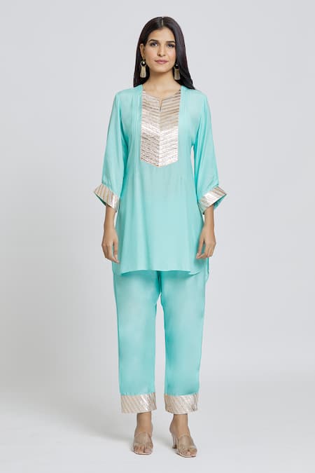 Samyukta Singhania_Blue Cotton, Silk Gota Patti Round Neck Work Kurta And Pant Set _Online_at_Aza_Fashions