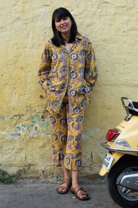 Jodi Yellow Mul Hand Block Printed Floral Collared Neck Shirt And Pant Set 