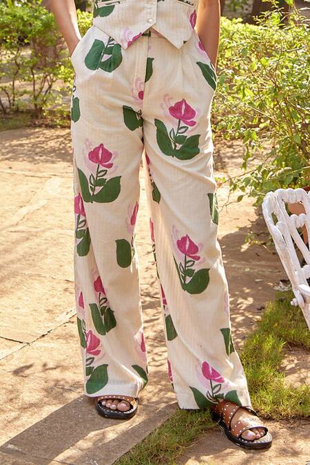 Jodi White Handloom Cotton Embroidery Floral Print Pant Online at Aza Fashions Jodi_White Handloom Cotton Embroidery Floral Print Pant _Online_at_Aza_Fashions