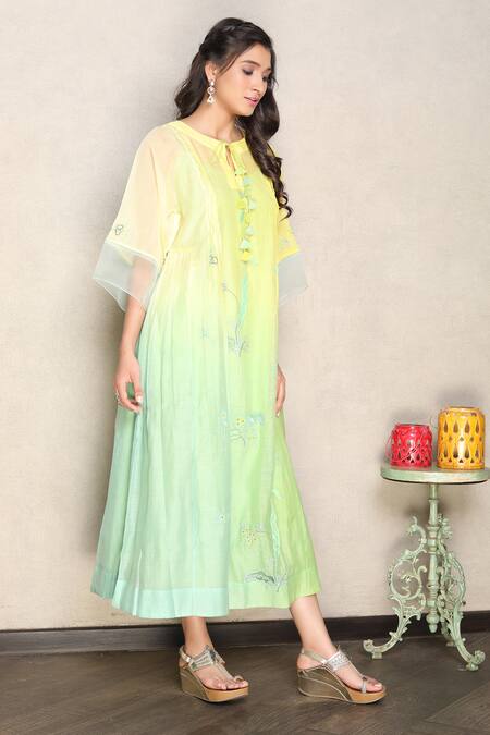 Falguni.Foram_Yellow Silk, Chanderi Sequins, Embroidery Split V-neck Kurta With Slip _at_Aza_Fashions