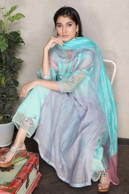 Falguni.Foram Blue , Cotton, Organza Sequins, Embroidery V-neck Kurta Pant Set at Aza Fashions Falguni.Foram_Blue , Cotton, Organza Sequins, Embroidery V-neck Kurta Pant Set _at_Aza_Fashions