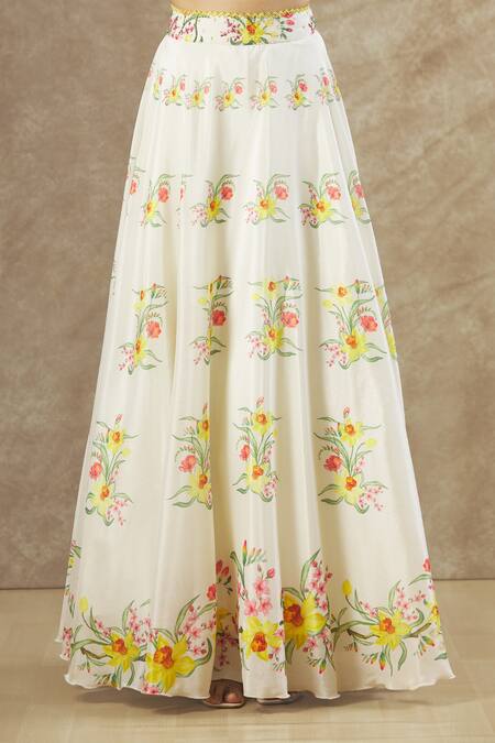 Keerthi Kadire Off White Chinon Silk Printed Floral Sweetheart Neck Cape Lehenga Set Online at Aza Fashions Keerthi Kadire_Off White Chinon Silk Printed Floral Sweetheart Neck Cape Lehenga Set _Online_at_Aza_Fashions