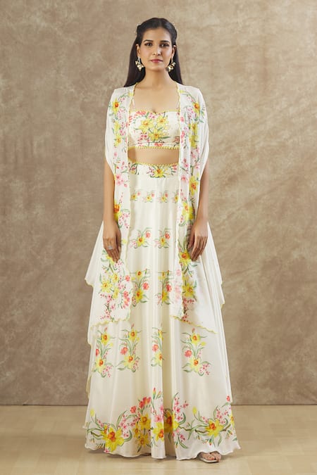 Shop Keerthi Kadire Off White Chinon Silk Printed Floral Sweetheart Neck Cape Lehenga Set Online at Aza Fashions Shop_Keerthi Kadire_Off White Chinon Silk Printed Floral Sweetheart Neck Cape Lehenga Set _Online_at_Aza_Fashions