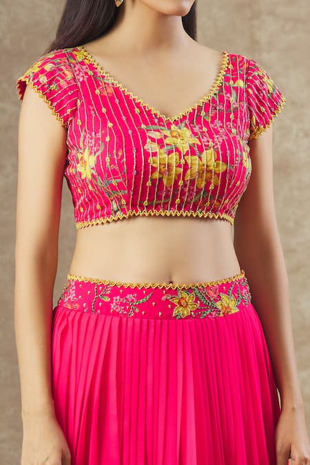 Shop Keerthi Kadire Red Georgette Sequins, Embroidery, Beads Floral Print Blouse And Lehenga Set Online at Aza Fashions Shop_Keerthi Kadire_Red Georgette Sequins, Embroidery, Beads Floral Print Blouse And Lehenga Set _Online_at_Aza_Fashions