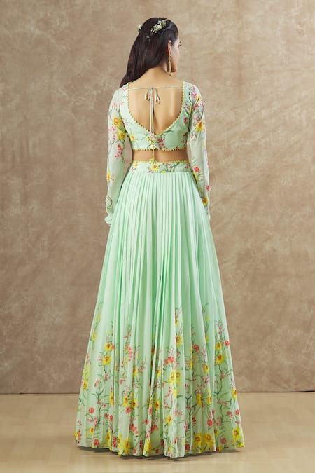 Keerthi Kadire Floral Work Blouse & Lehenga Set 