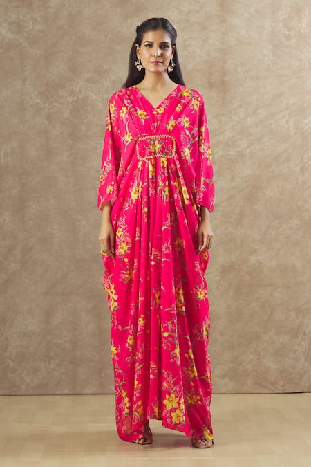 Keerthi Kadire_Pink Georgette Sequins V-neck Floral Pattern Kaftan With Inner _Online_at_Aza_Fashions