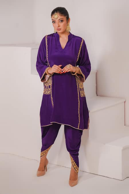 Daljit Sudan Purple Crepe Embroidered Kashmiri Tilla Mandarin Collar Phiran With Draped Pant 