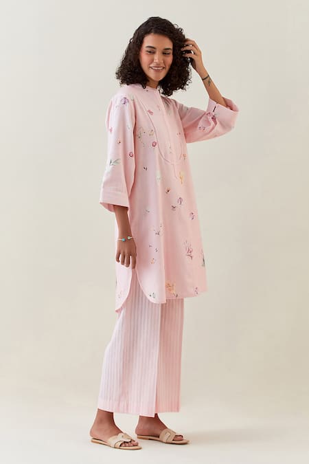 Shop_Anantaa By Roohi_Pink Cotton Botanical Pattern Kurta And Pant Set _Online_at_Aza_Fashions