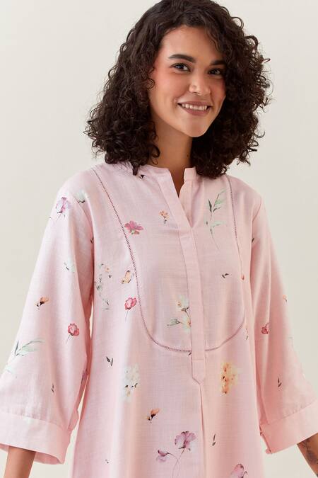 Anantaa By Roohi_Pink Cotton Botanical Pattern Kurta And Pant Set _at_Aza_Fashions