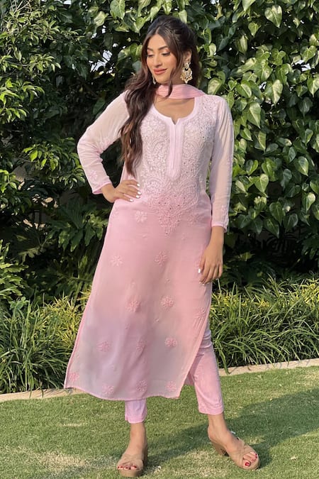 Shop LABEL AISHWARYRIKA Pink Georgette Embroidery Round Neck Kurta Pant Set at Aza Fashions Shop_LABEL AISHWARYRIKA_Pink Georgette Embroidery Round Neck Kurta Pant Set _at_Aza_Fashions