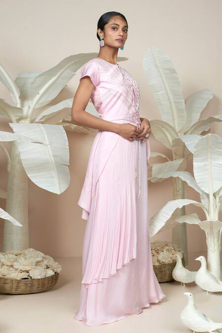 1999ad By Amita & Deepak Pink Linen, Satin Embroidery Round Neck Annika Pleated Panel Gown With Jacket at Aza Fashions 1999ad By Amita & Deepak_Pink Linen, Satin Embroidery Round Neck Annika Pleated Panel Gown With Jacket _at_Aza_Fashions