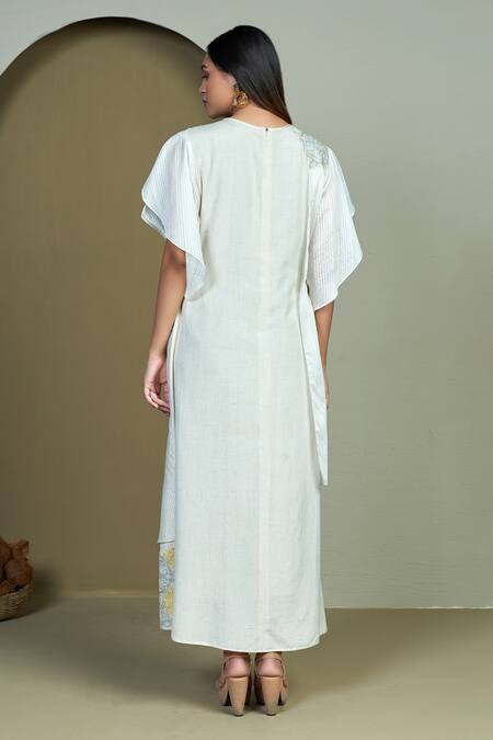 1999ad By Amita & Deepak_Ivory Chanderi Embroidery Round Neck Prema Tunic _Online_at_Aza_Fashions