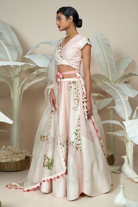 Shop 1999ad By Amita & Deepak Pink Chanderi Sequins, Beads, Embroidery V-neck Ashby Flower Lehenga Set Shop_1999ad By Amita & Deepak_Pink Chanderi Sequins, Beads, Embroidery V-neck Ashby Flower Lehenga Set