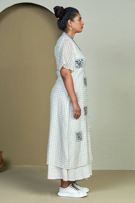 Buy 1999ad By Amita & Deepak White Chanderi Embroidery V-neck Lana Chequered Tunic Online at Aza Fashions Buy_1999ad By Amita & Deepak_White Chanderi Embroidery V-neck Lana Chequered Tunic _Online_at_Aza_Fashions