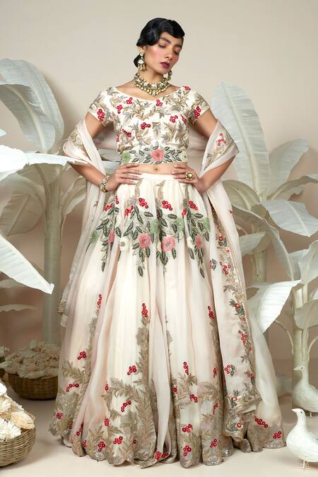 Shop 1999ad By Amita & Deepak Pink Organza Sequins, Embroidery, Zari Lovenne 3d Flower Bridal Lehenga Set Online at Aza Fashions Shop_1999ad By Amita & Deepak_Pink Organza Sequins, Embroidery, Zari Lovenne 3d Flower Bridal Lehenga Set _Online_at_Aza_Fashions