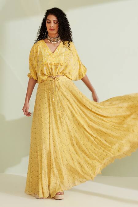 1999ad By Amita & Deepak Yellow Viscose, Georgette Embroidery, Beads Begonia Geometric Print Skirt Set Online at Aza Fashions 1999ad By Amita & Deepak_Yellow Viscose, Georgette Embroidery, Beads Begonia Geometric Print Skirt Set _Online_at_Aza_Fashions