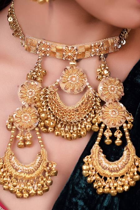 Kanyaadhan By Dhirajaayushi Gold Plated Mirrors, Embroidery Thread Necklace Set at Aza Fashions Kanyaadhan By Dhirajaayushi_Gold Plated Mirrors, Embroidery Thread Necklace Set _at_Aza_Fashions