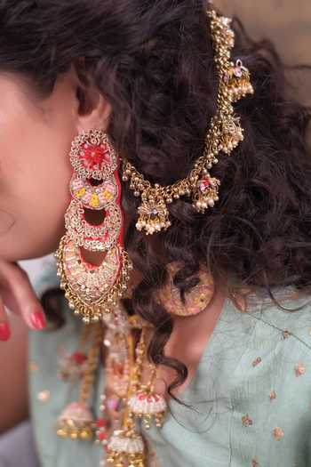 Kanyaadhan By Dhirajaayushi Red Mirrors, Stones, Diamonds Dabka Embroidered Necklace Set Online at Aza Fashions Kanyaadhan By Dhirajaayushi_Red Mirrors, Stones, Diamonds Dabka Embroidered Necklace Set _Online_at_Aza_Fashions