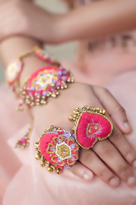 Buy_Kanyaadhan By Dhirajaayushi_Pink Embroidery, Beads Flower Necklace Set _Online_at_Aza_Fashions