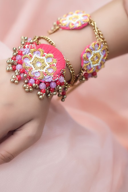 Shop_Kanyaadhan By Dhirajaayushi_Pink Embroidery, Beads Flower Necklace Set _Online_at_Aza_Fashions